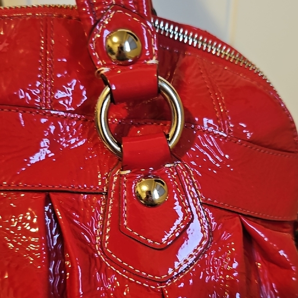 Coach 2010 Limited Edition Red Liquid Leather Poppy “Valentine” Large Tote EUC - Picture 10 of 14